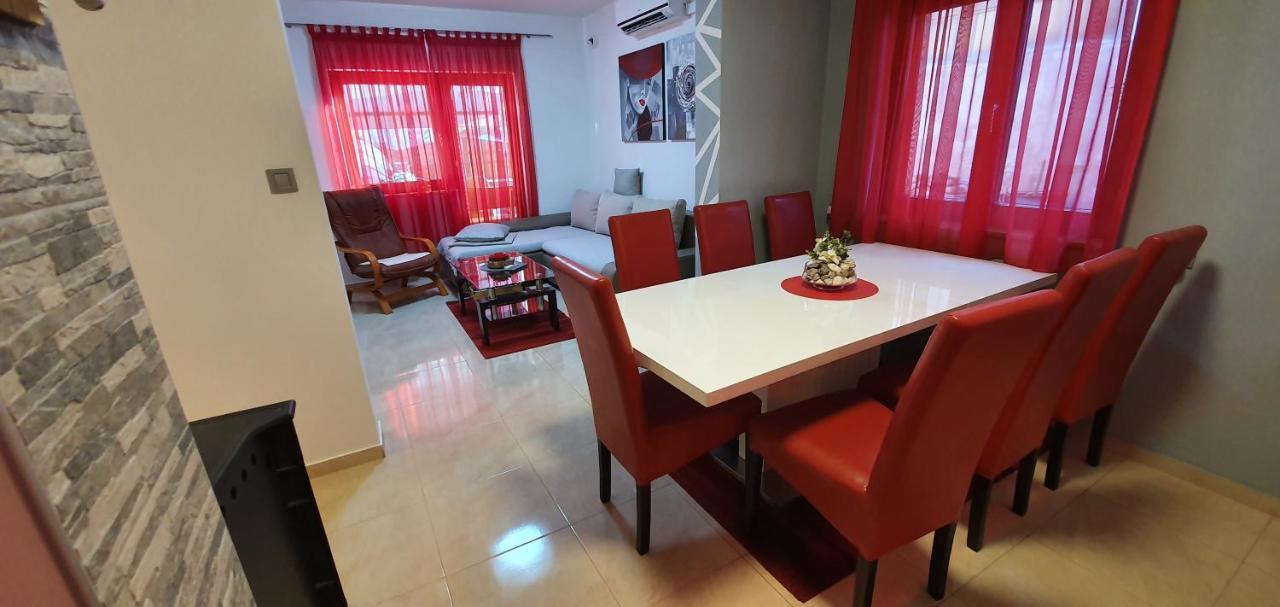 Holiday Home Jass Near Makarska Zagvozd Екстериор снимка